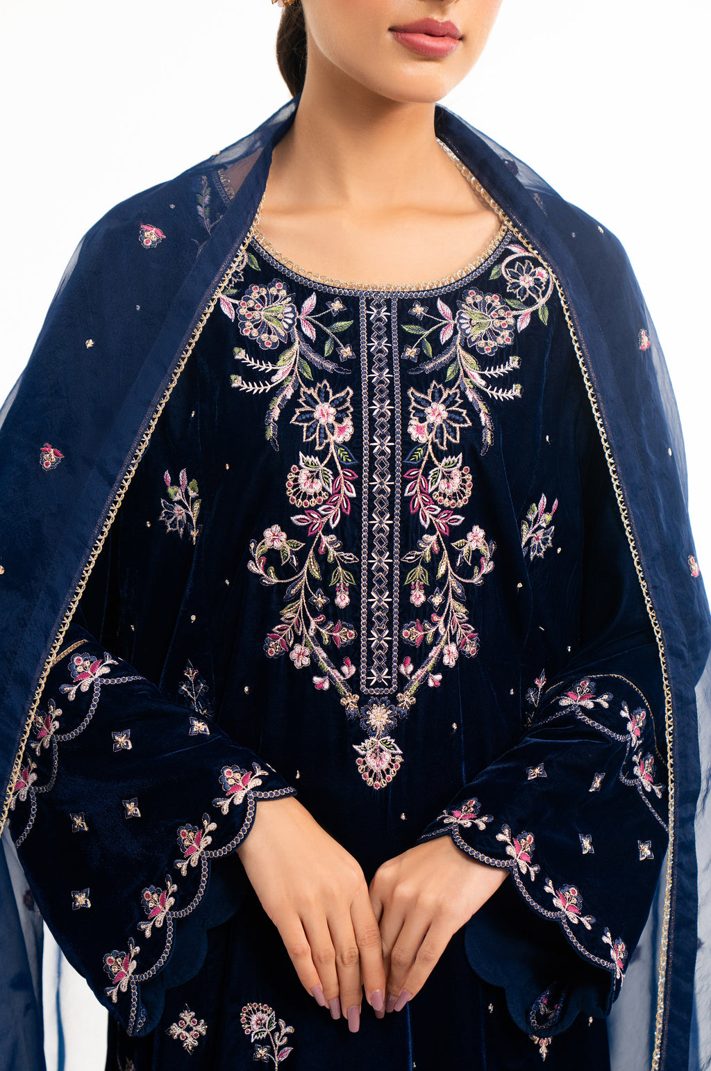 EMBROIDERED VELVET SUIT