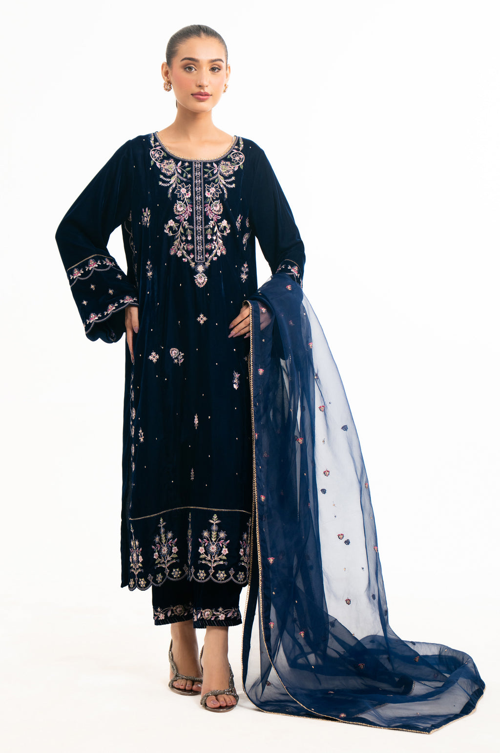 EMBROIDERED VELVET SUIT