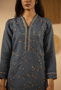 EMBROIDERED ORGANZA STITCHED 3 PIECE SUIT