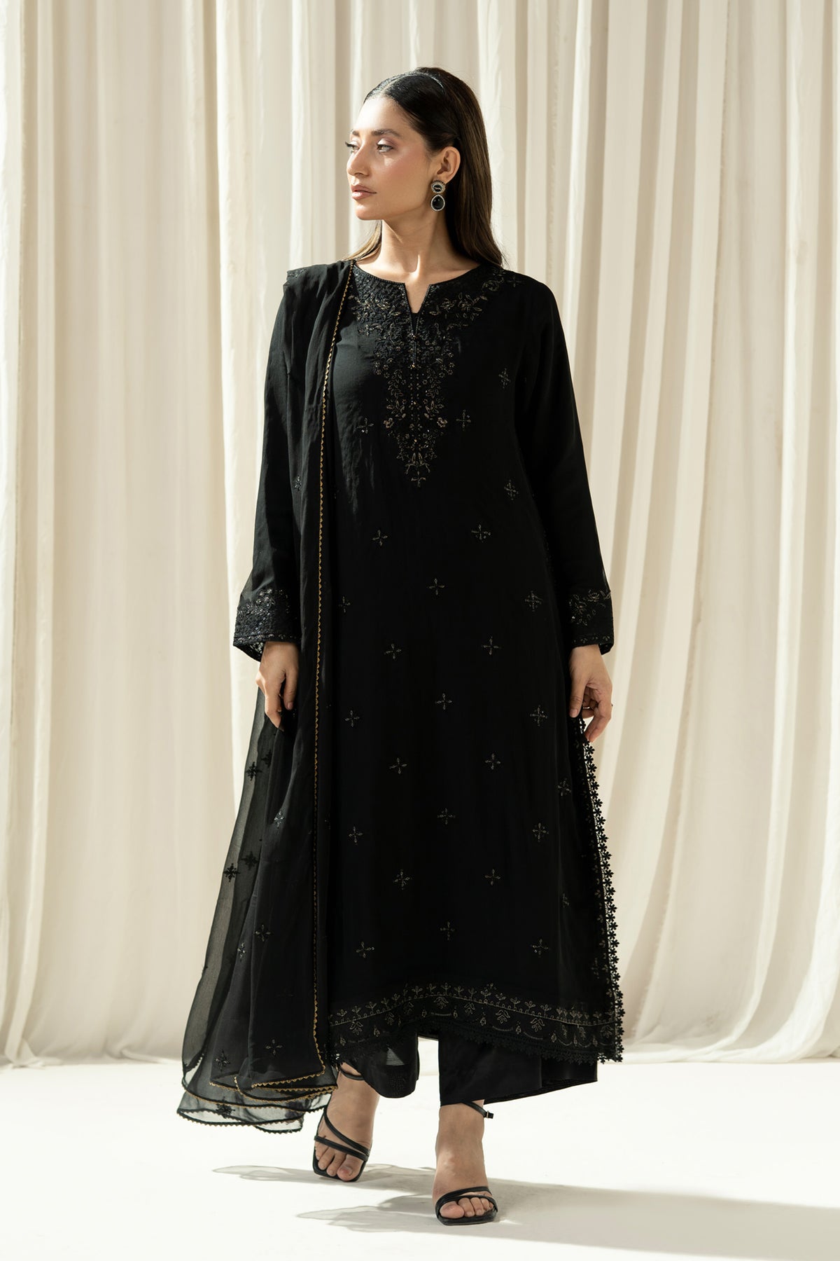 STITCHED 3 PIECE SUIT
