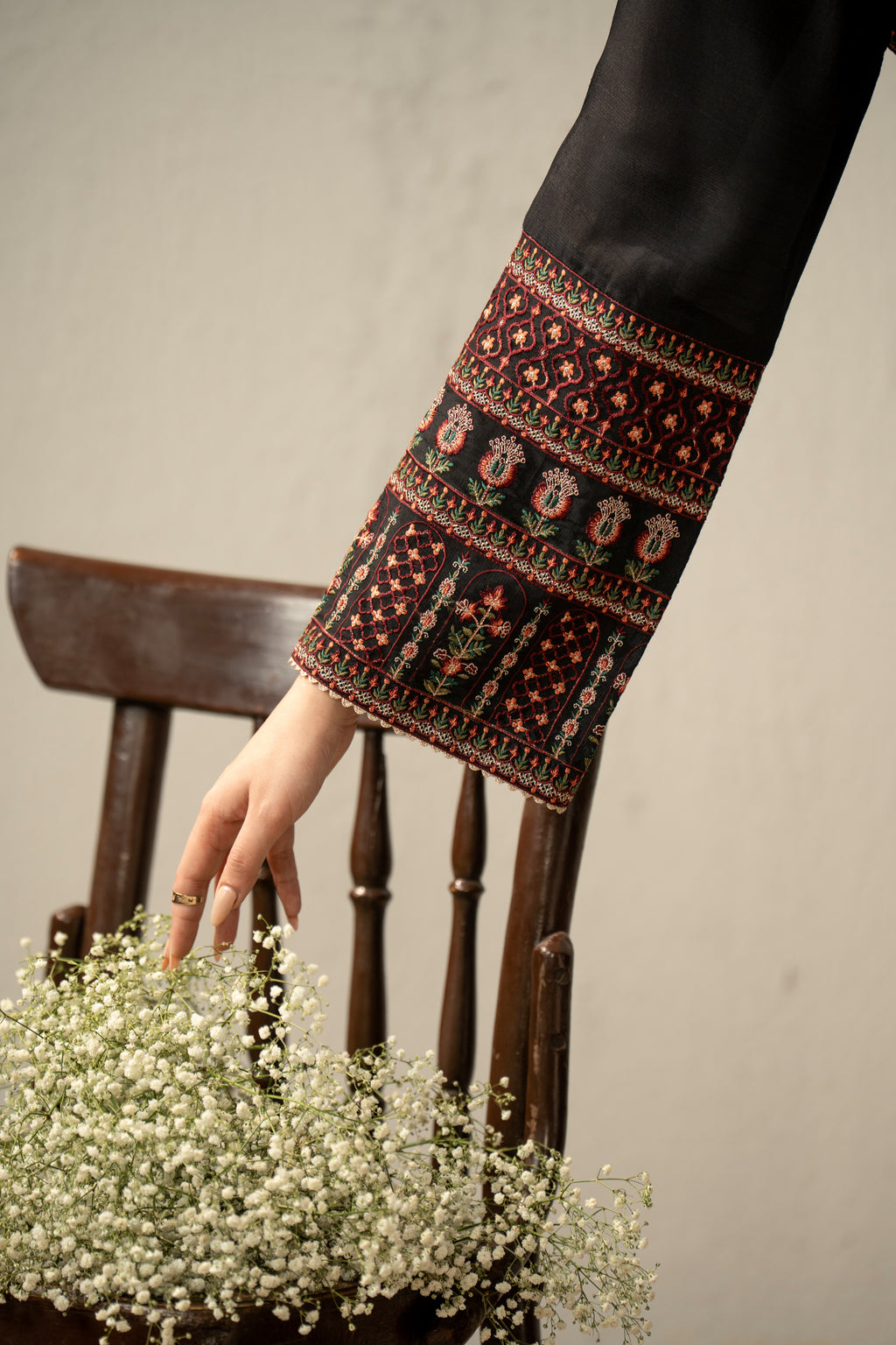 EMBROIDERED RAW SILK STITCHED 3 PIECE SUIT