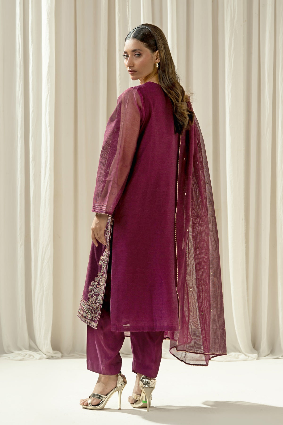 STITCHED 3 PIECE SUIT