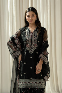 EMBROIDERED ORGANZA STITCHED 3 PIECE SUIT