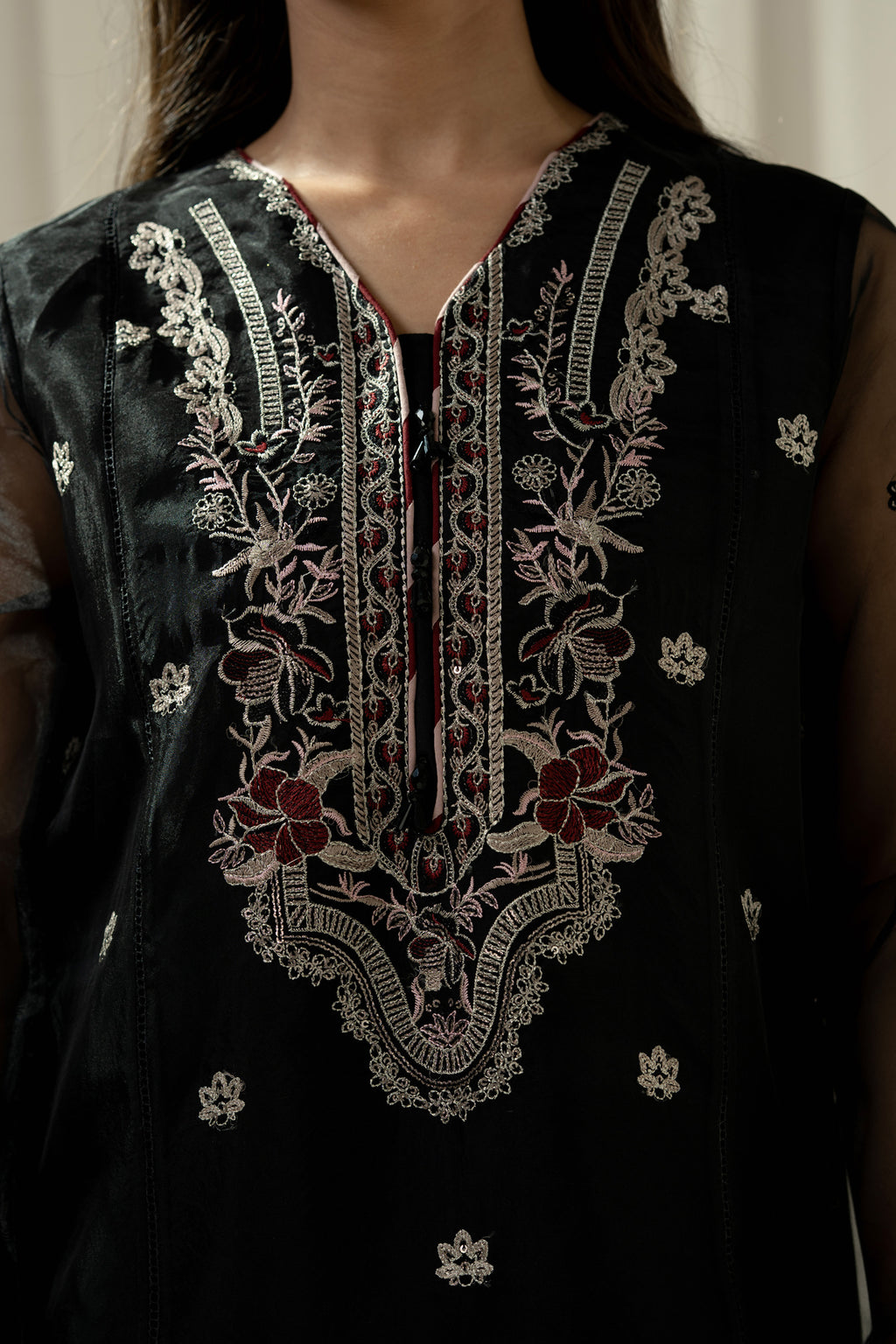 EMBROIDERED ORGANZA STITCHED 3 PIECE SUIT