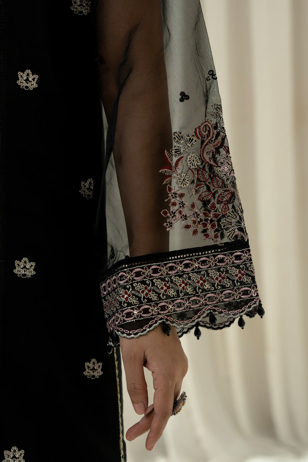EMBROIDERED ORGANZA STITCHED 3 PIECE SUIT