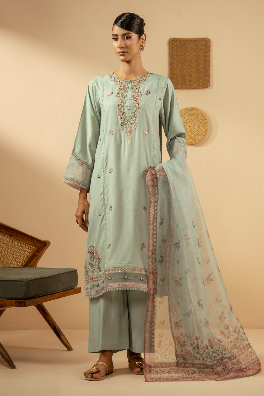 EMBROIDERED RAW SILK STITCHED 3 PIECE SUIT