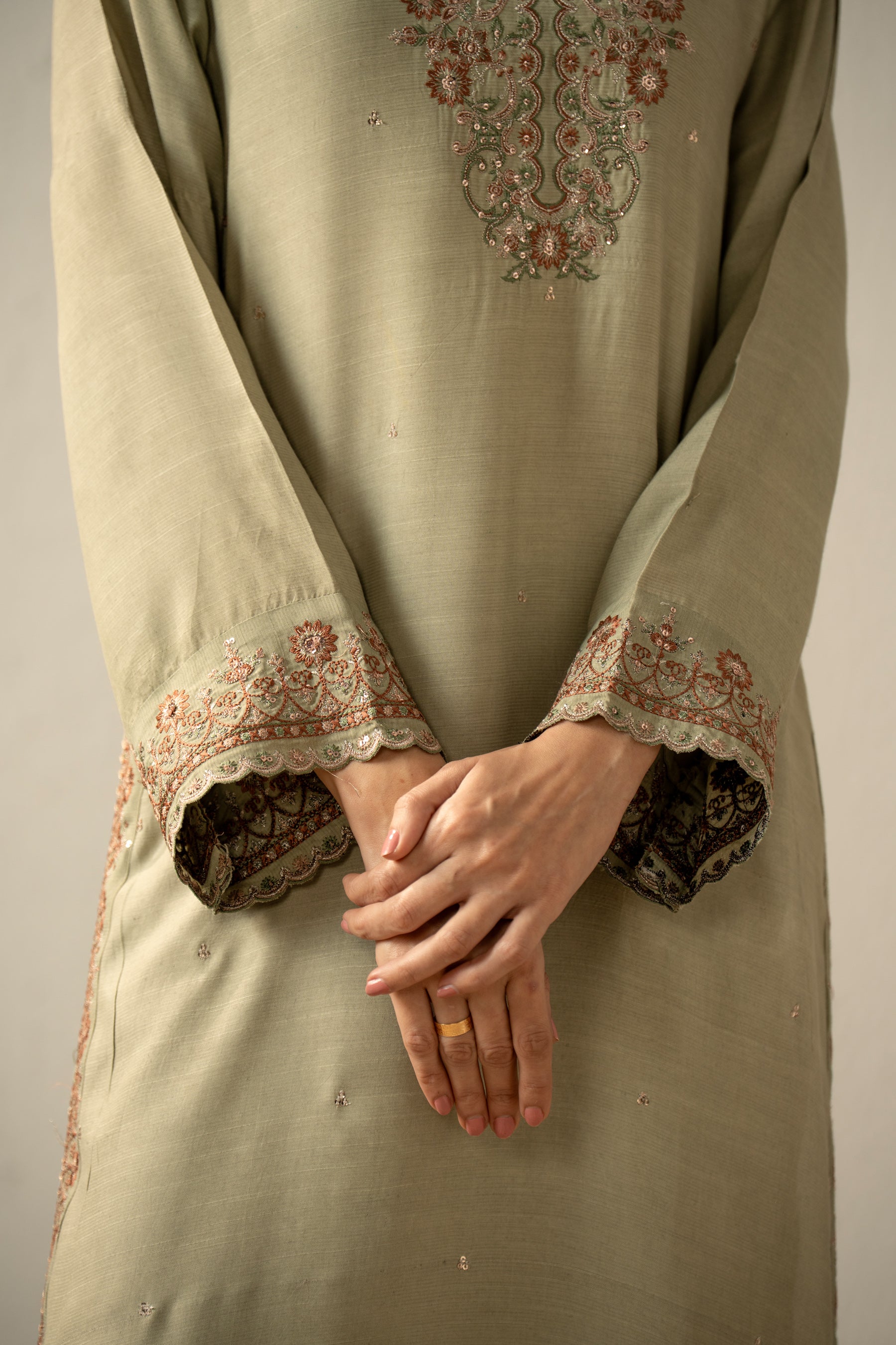 EMBROIDERED RAW SILK STITCHED 3 PIECE SUIT
