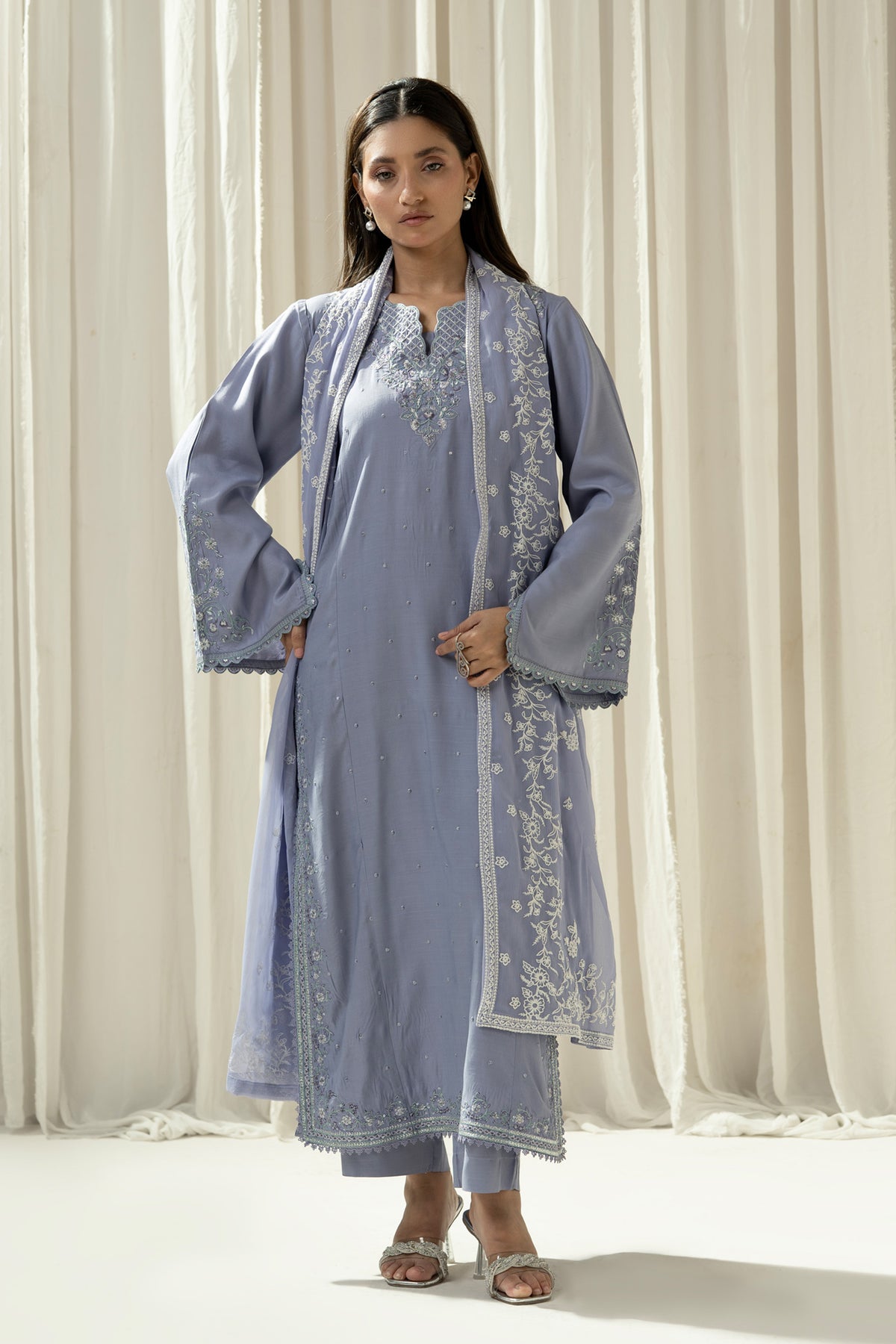 STITCHED 3 PIECE SUIT