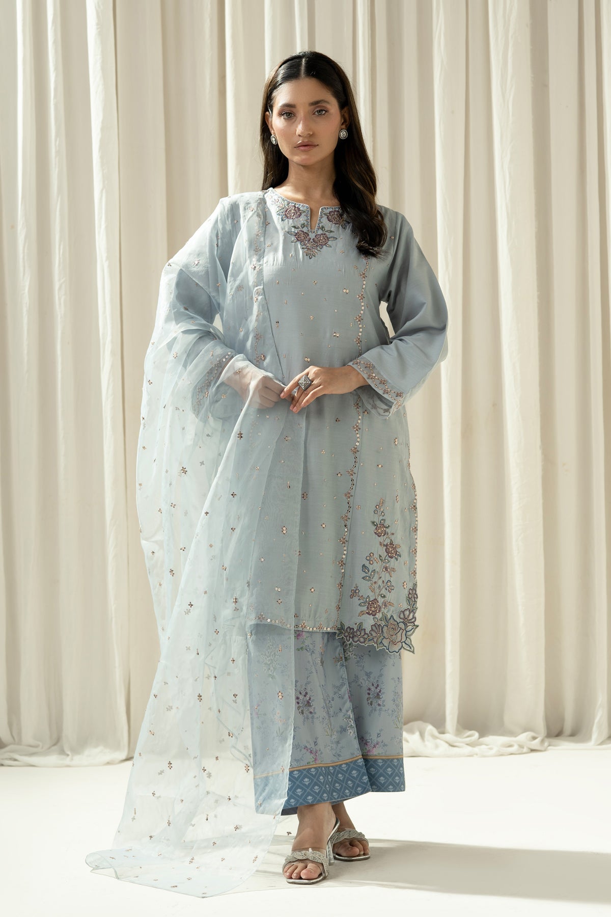 STITCHED 3 PIECE SUIT