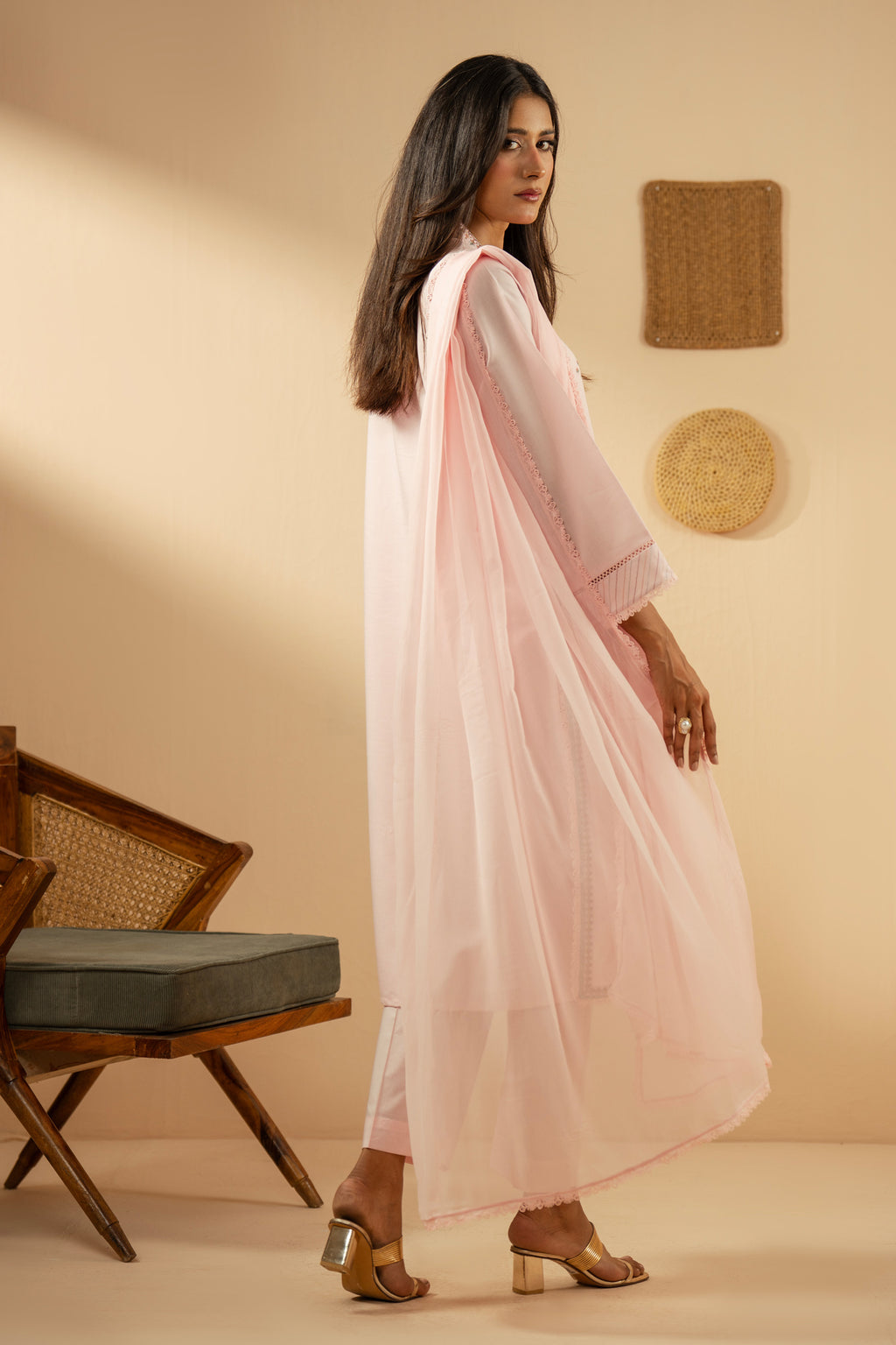 EMBROIDERED CAMBRIC ZARI STITCHED 3 PIECE SUIT