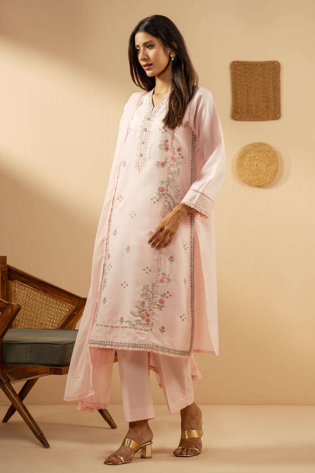 EMBROIDERED CAMBRIC ZARI STITCHED 3 PIECE SUIT