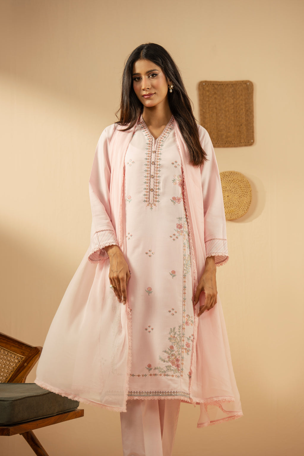 EMBROIDERED CAMBRIC ZARI STITCHED 3 PIECE SUIT