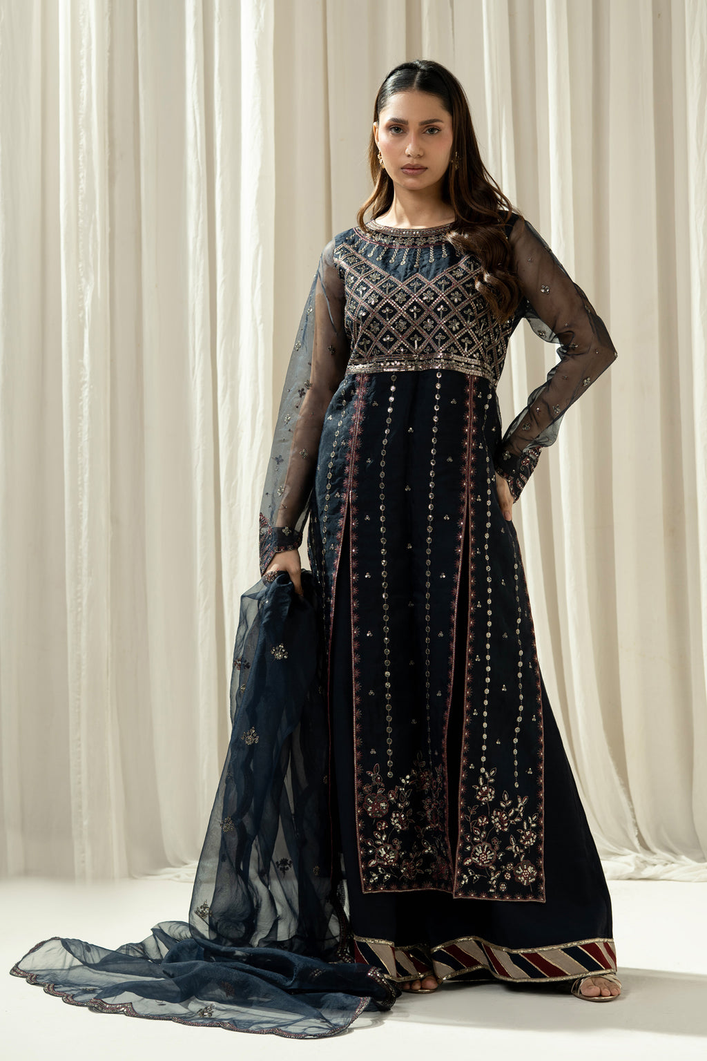 EMBROIDERED ORGANZA STITCHED 3 PIECE SUIT