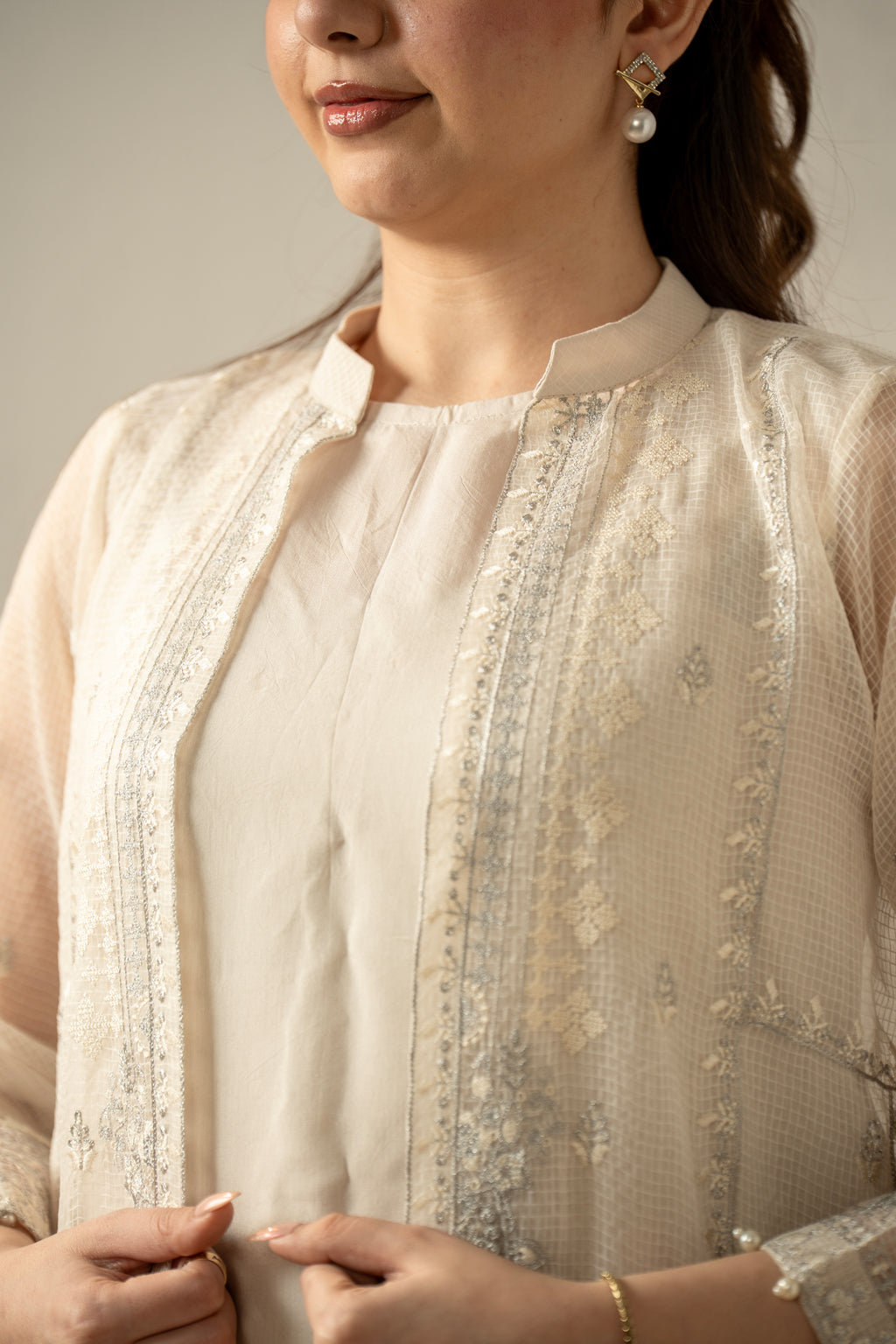 EMBROIDERED ORGANZA STITCHED 3 PIECE SUIT