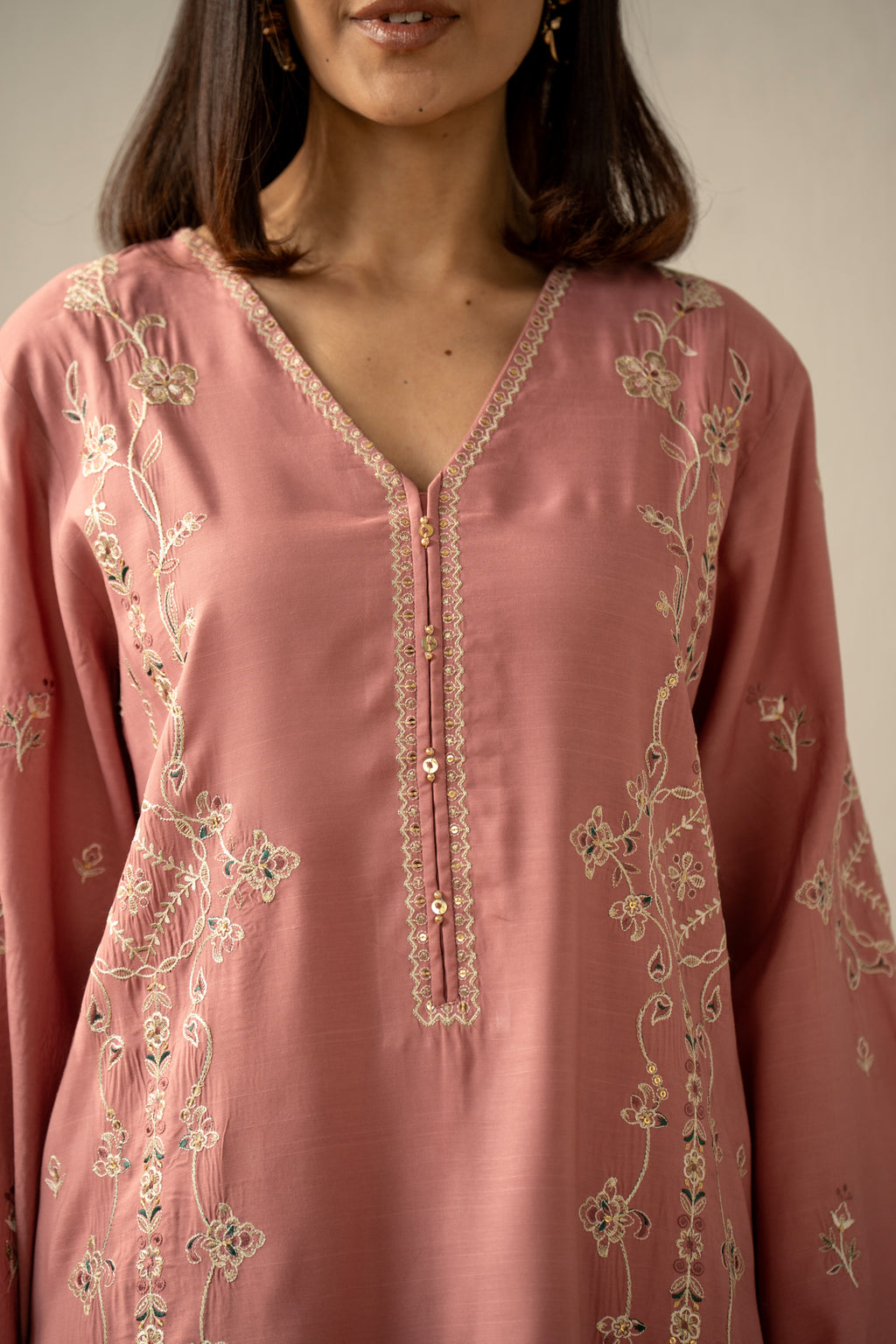 EMBROIDERED RAW SILK STITCHED 3 PIECE SUIT