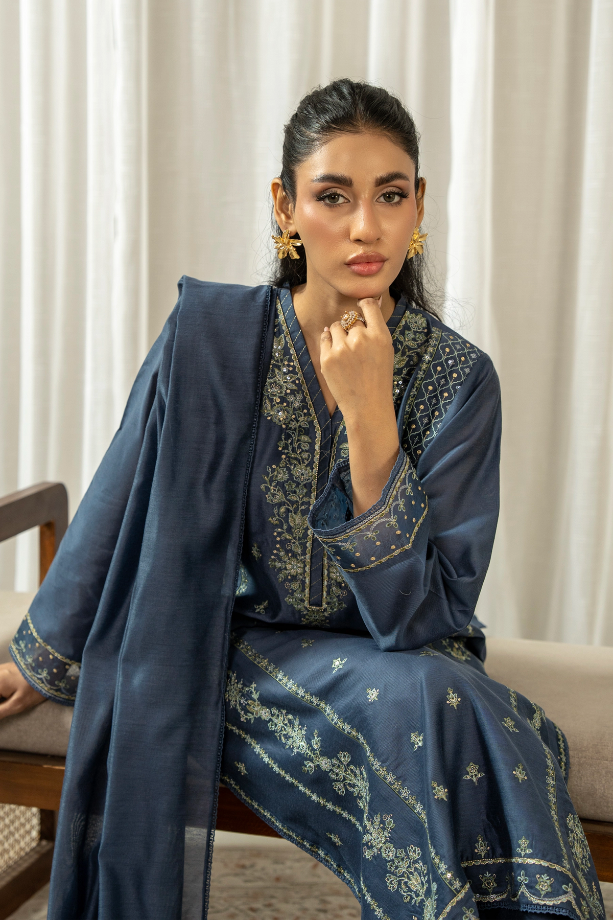 Stitched 3-Piece