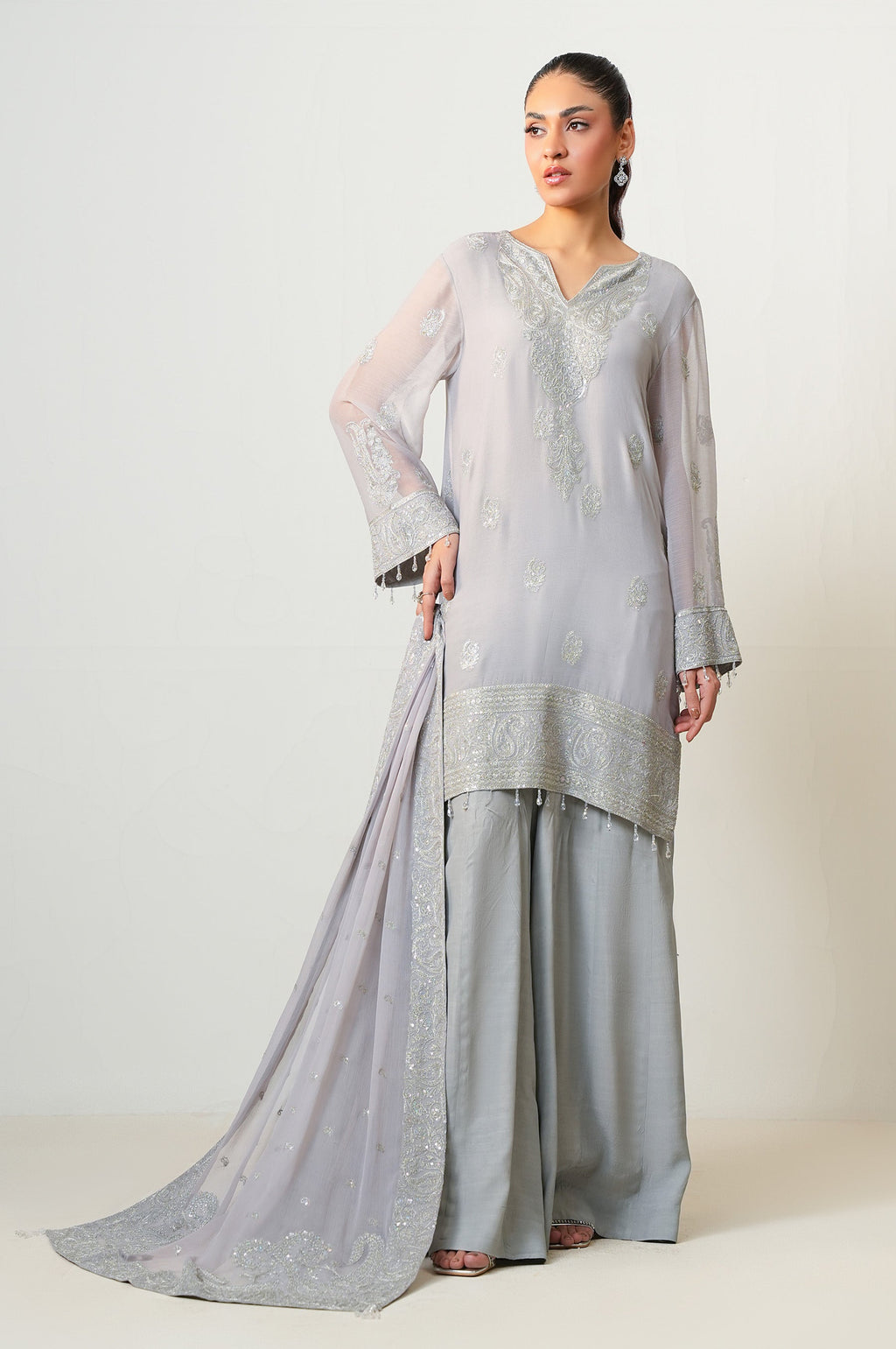 UNSTITCHED EMBROIDERED SUIT (FACTORY E-OUTLET)