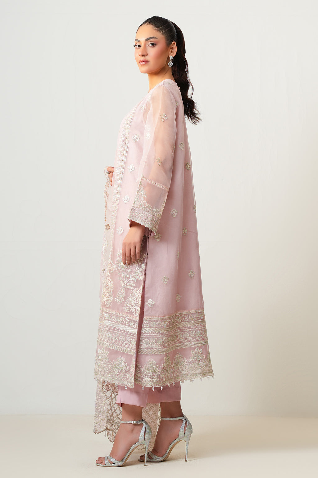 Unstitched 3 Piece Embroidered Organza Suit