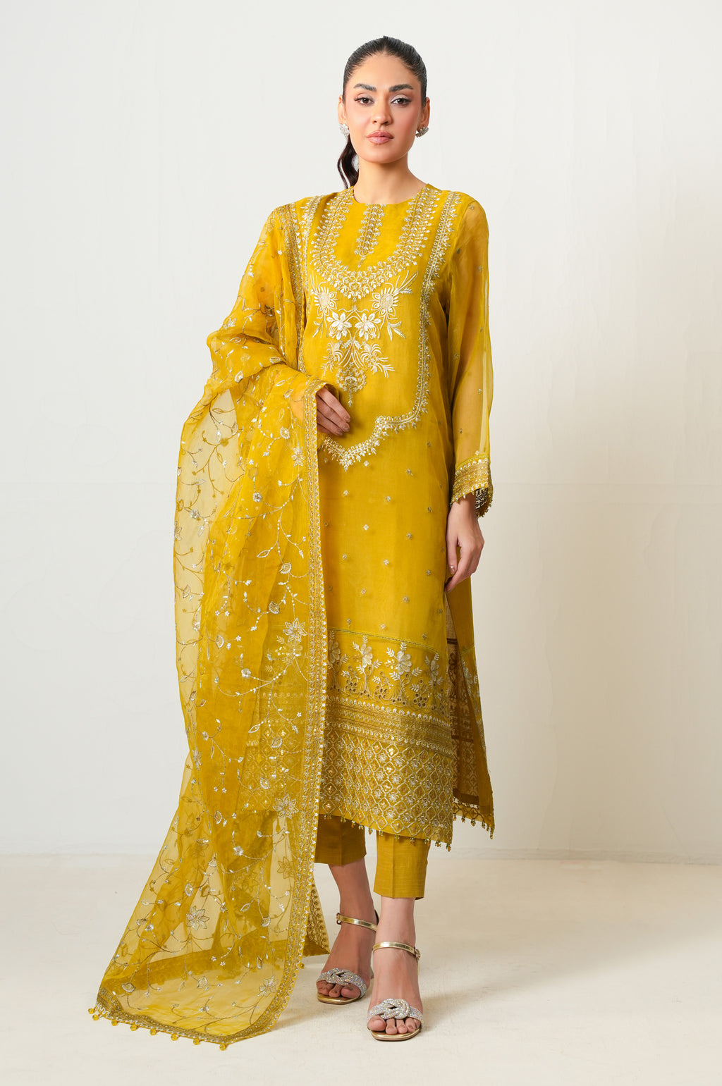 UNSTITCHED EMBROIDERED SUIT