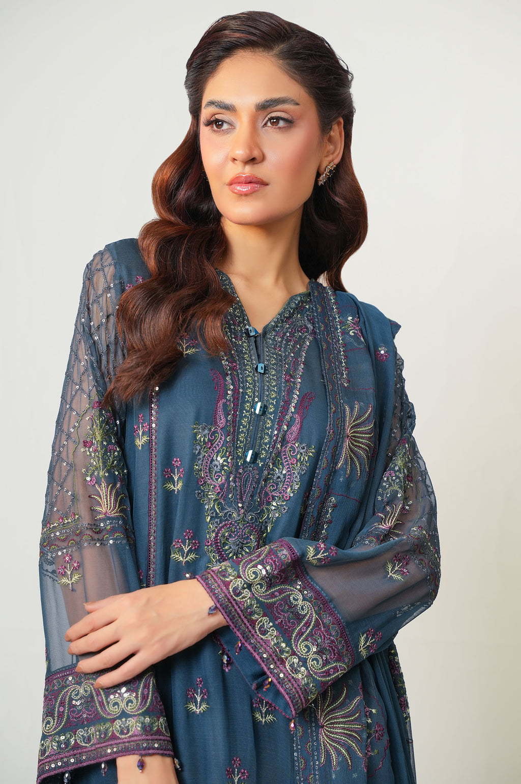 UNSTITCHED EMBROIDERED SUIT