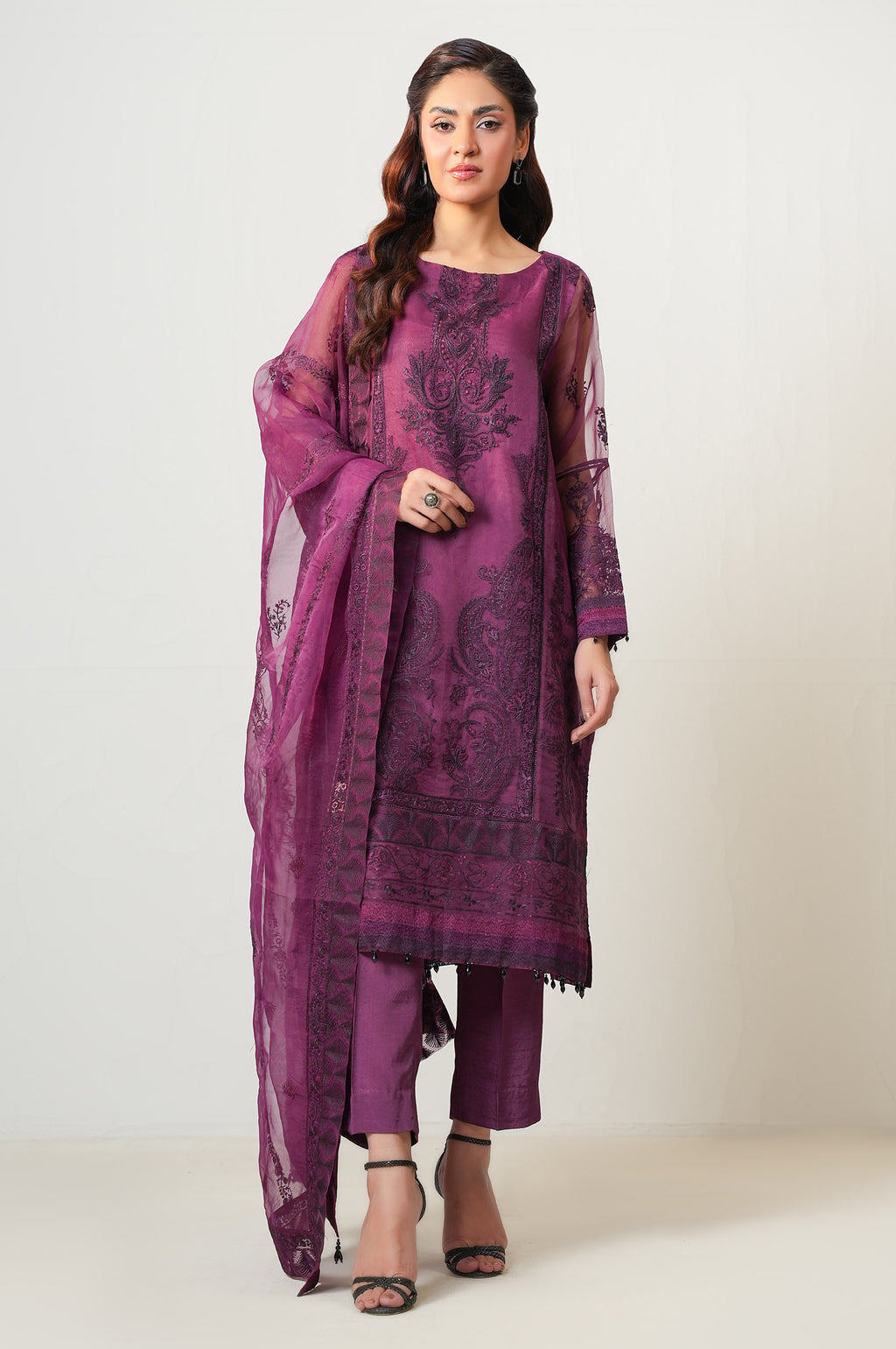 UNSTITCHED EMBROIDERED SUIT