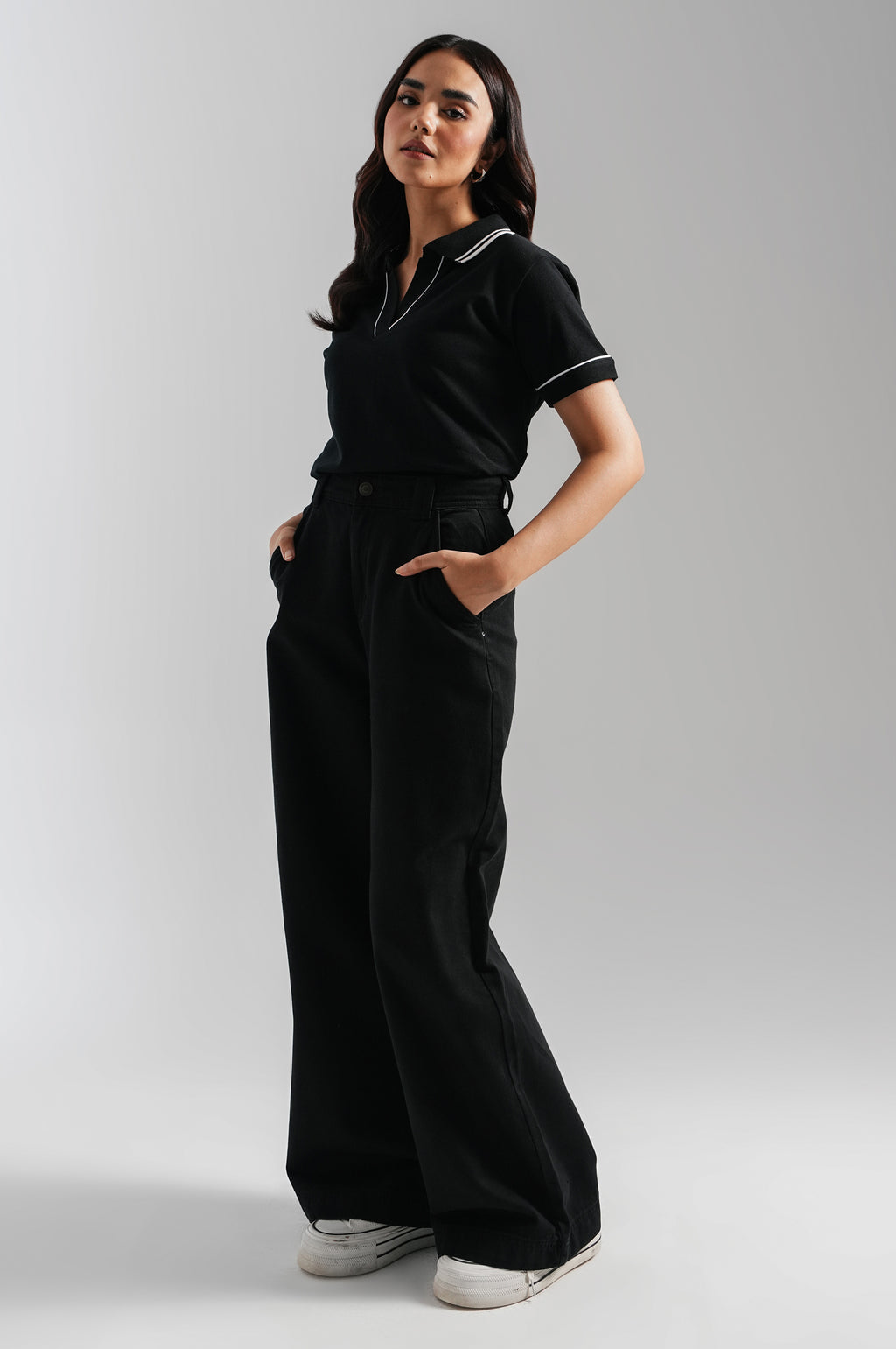 Basic Johny Collar Pique Polo - Black