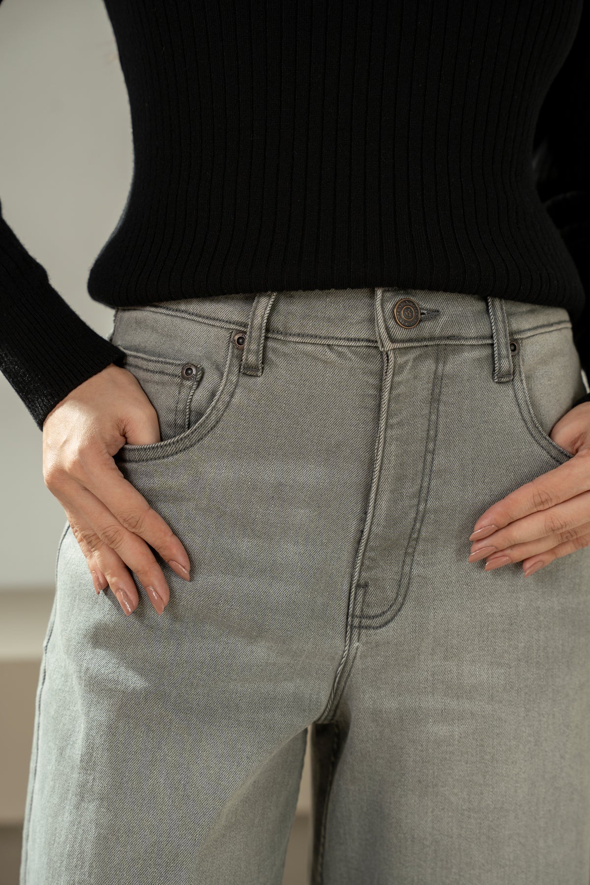 FLARE JEANS