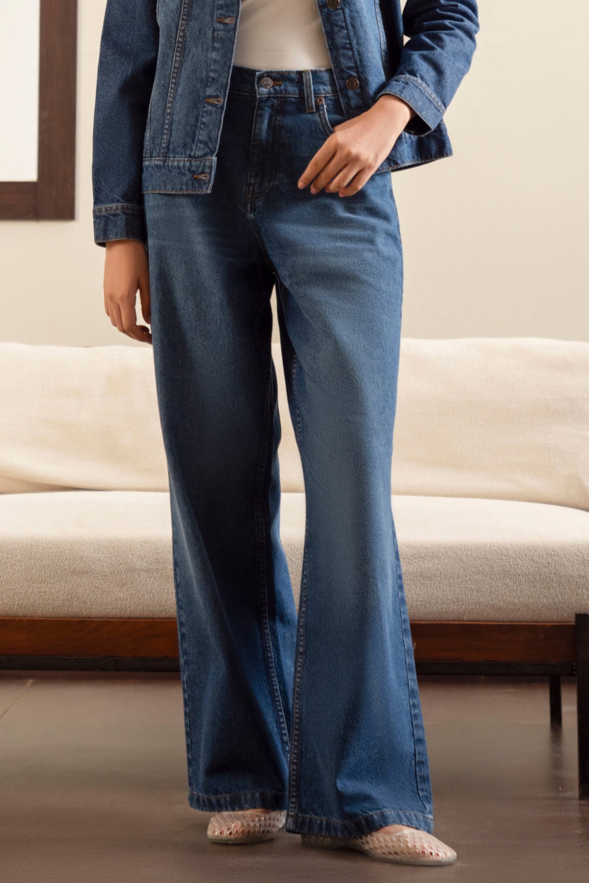 Flared Jeans
