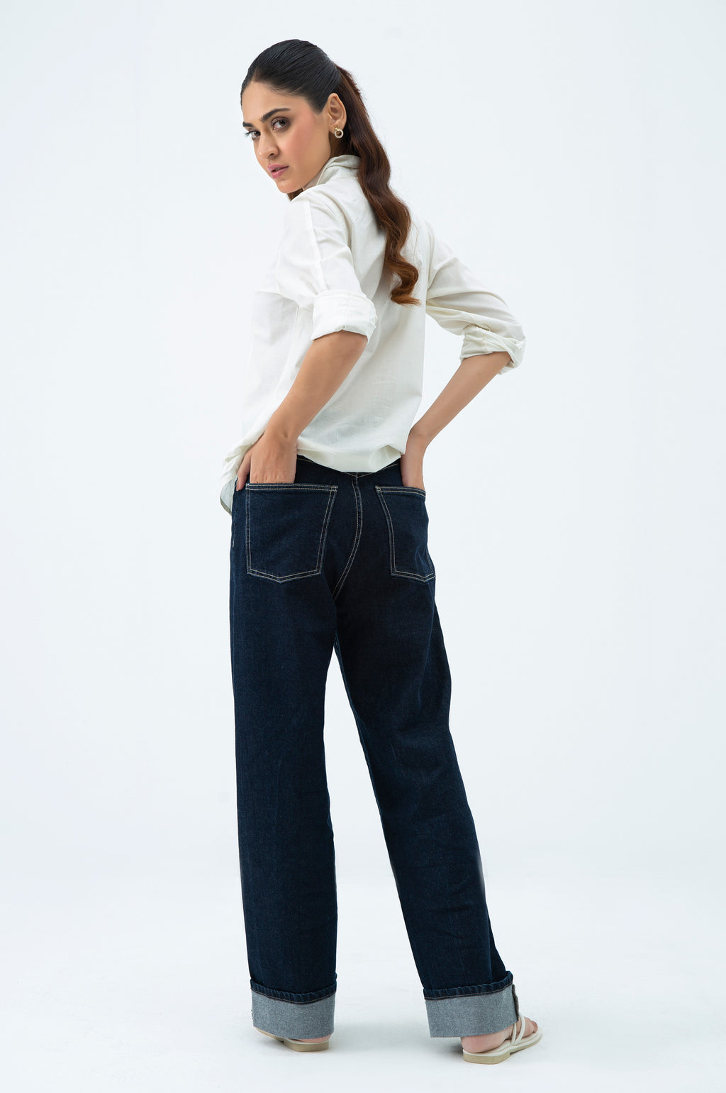 Stylized Folded Straight Fit Jeans