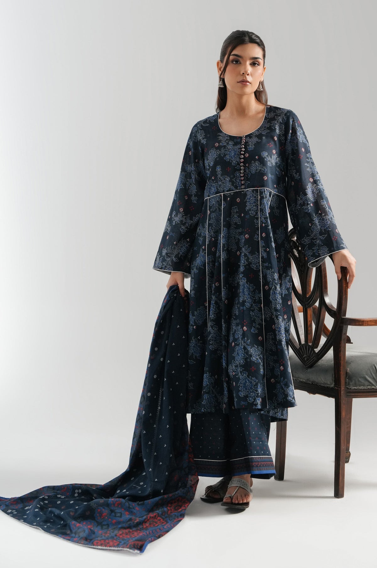 Deep navy blue paste printed lawn unstitched 3-piece suit accented by premium textured shimmer print details