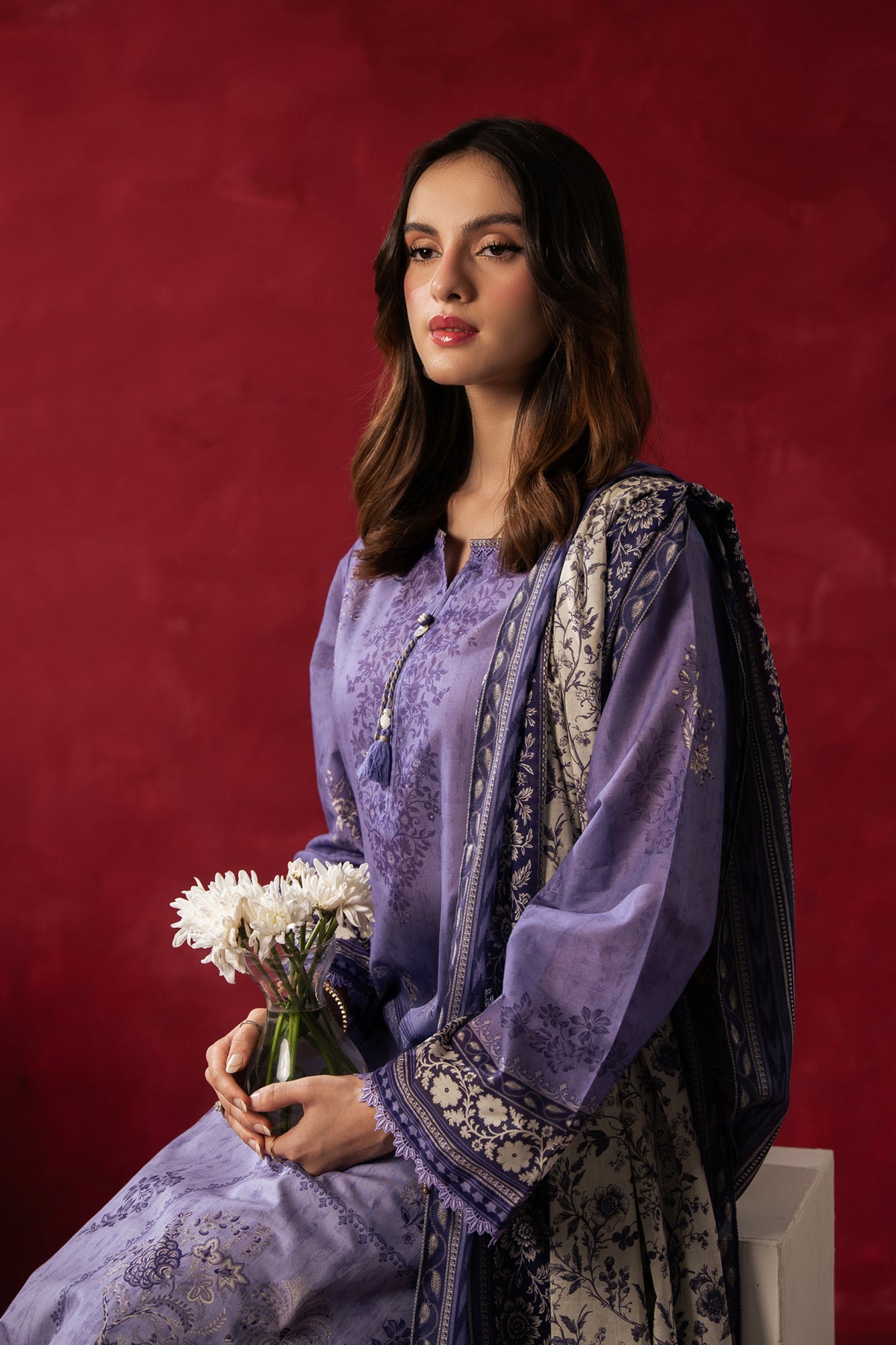 Elegant lavender unstitched 3-piece printed lawn suit featuring a lightweight floral dupatta and matching trouser fabric