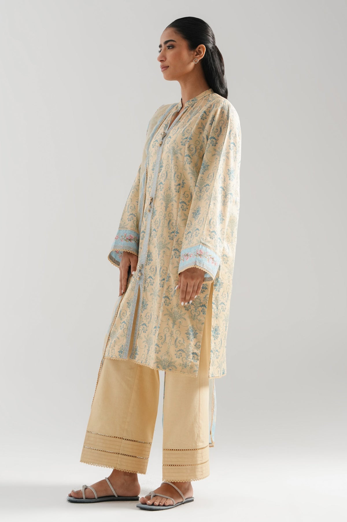 High-end beige digital printed lawn unstitched 3-piece suit featuring crisp, high-definition floral styling