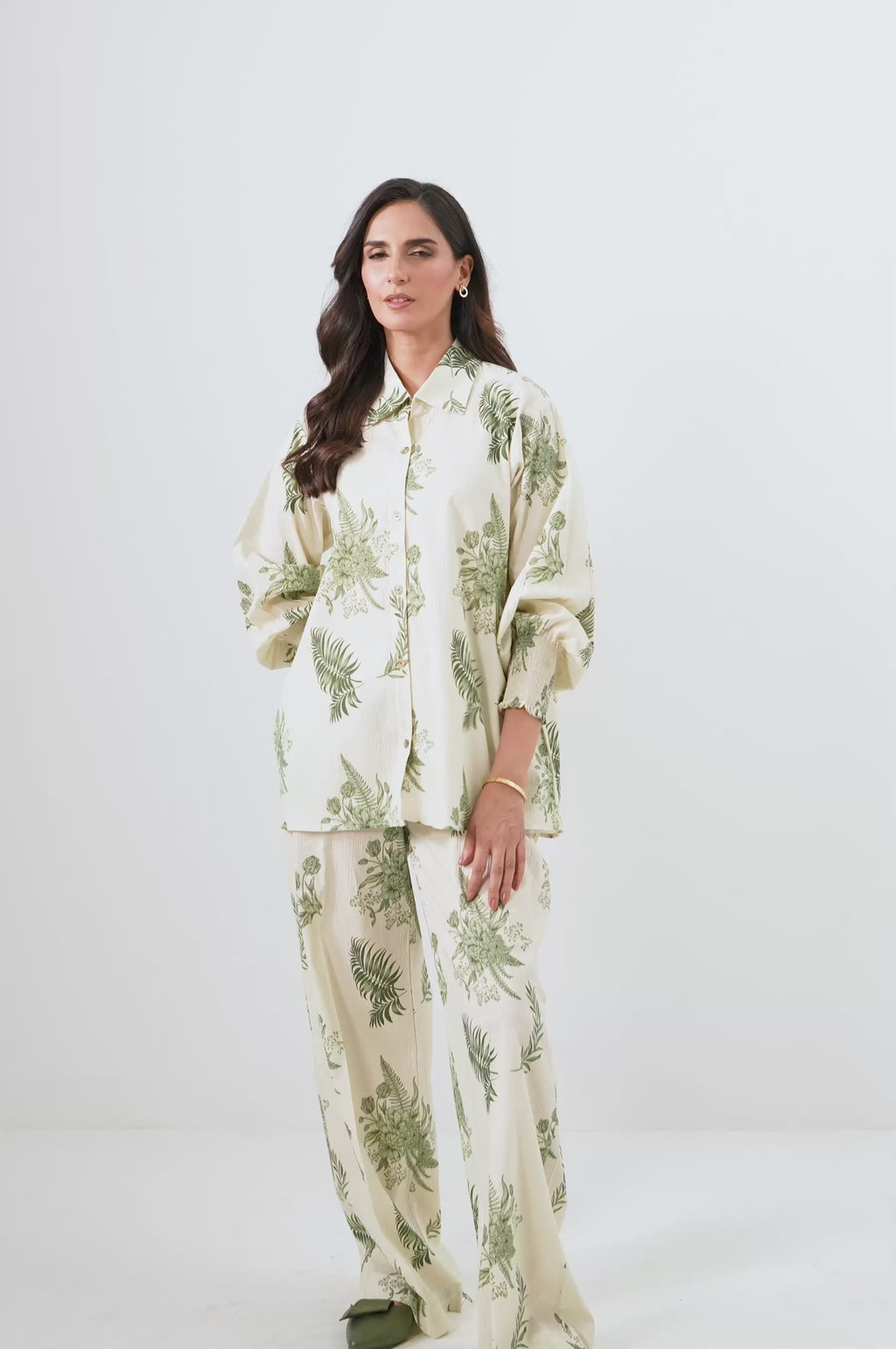 Stitched 2 Piece Stylized Ripple Crinkle Co-Ord Set
