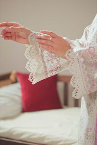 EMBROIDERED CAMBRIC UNSTITCHED 3 PIECE SUIT