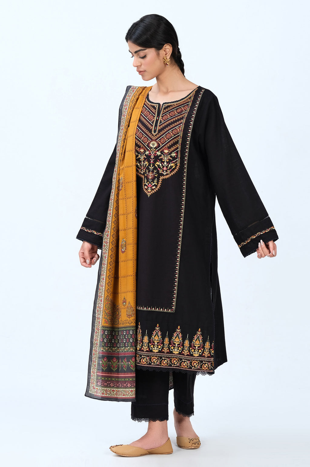 Stitched 3 Piece Embroidered Khaddar Suit