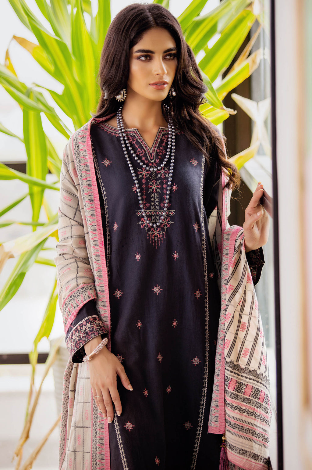 Unstitched 3 Piece Embroidered Satin Jacquard Suit with Yarn Dyed Jacquard Dupatta