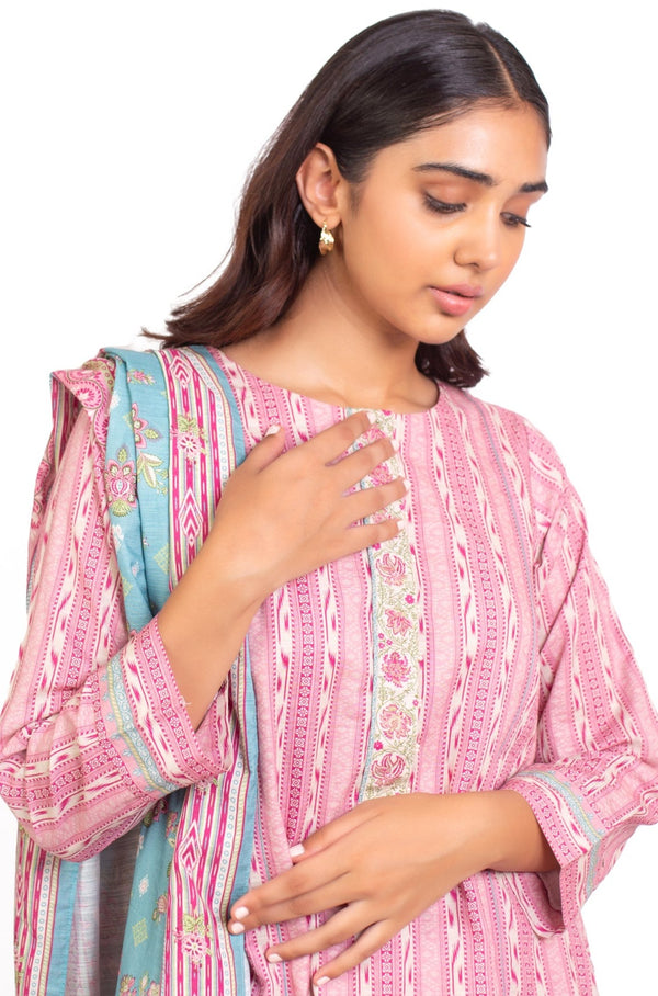 Stitched 3 Piece Printed Khaddar Suit