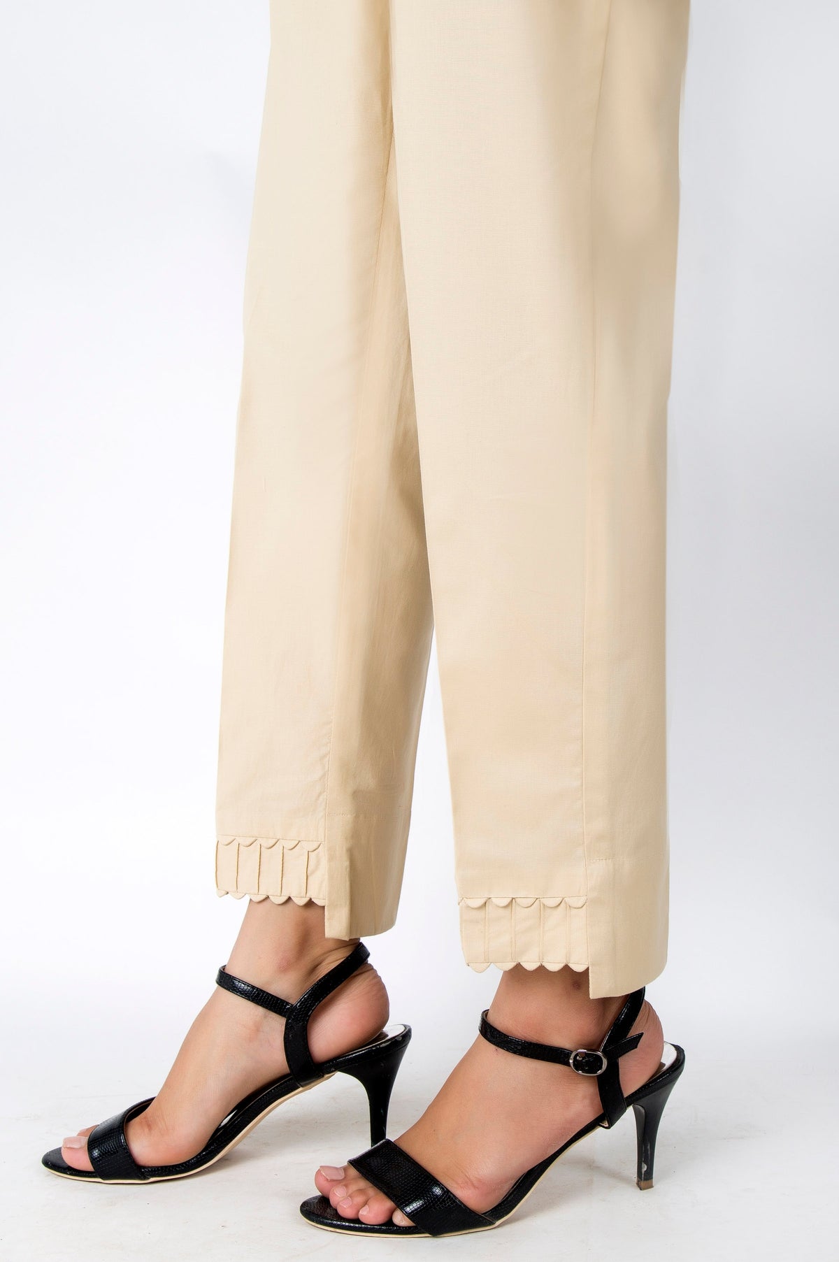 Embellished Cambric Pants - Beige