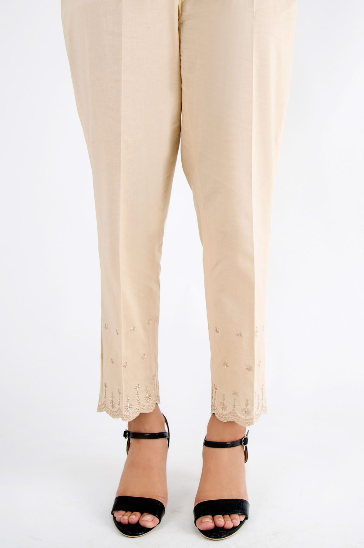 Embroidered Cambric Pants - Beige