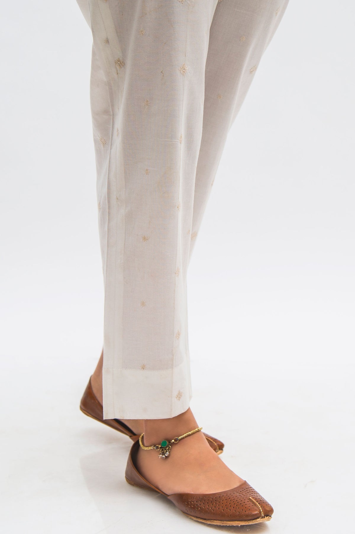 Embroidered Cotton Slub Cigarette Pants  - White