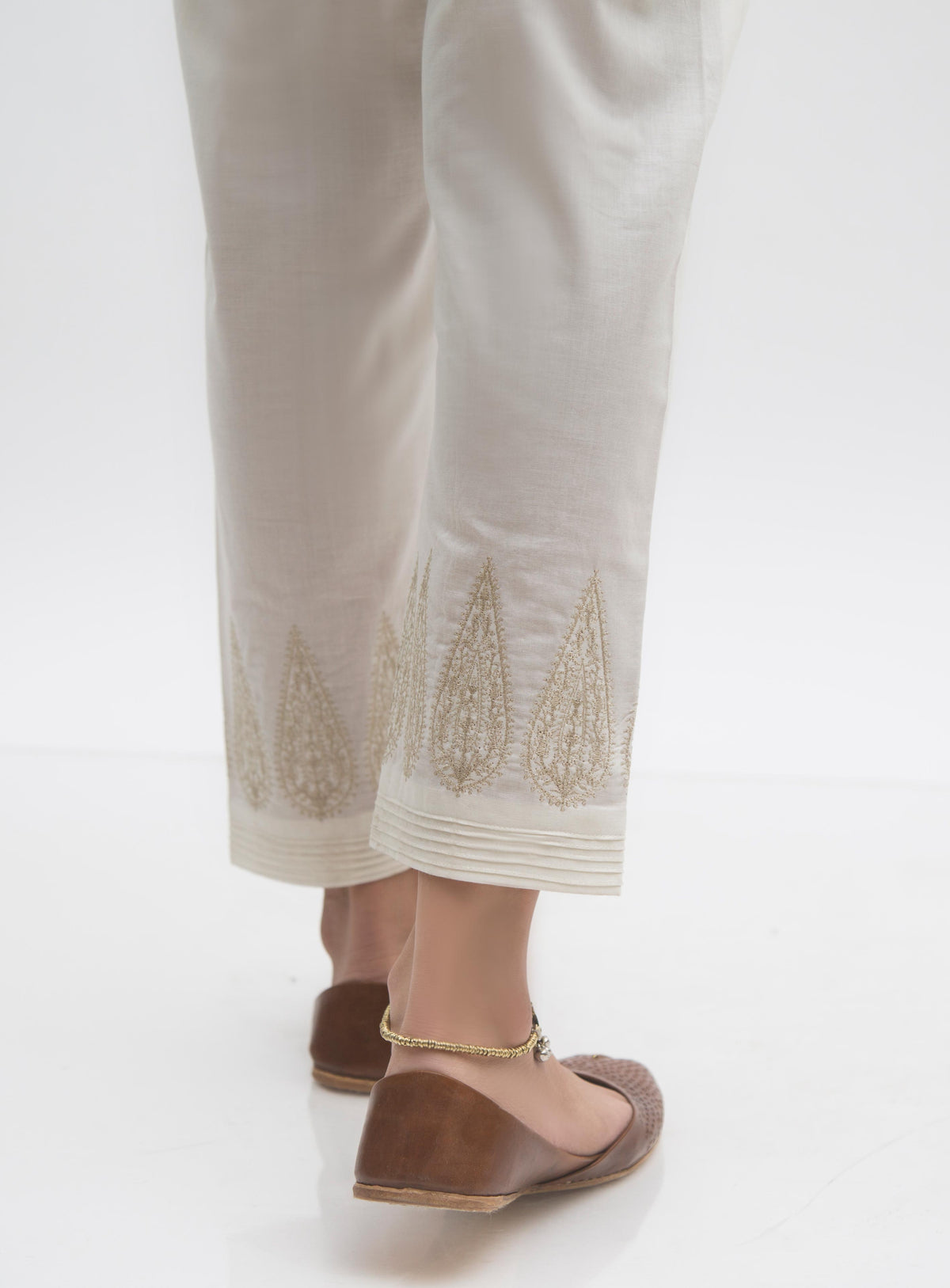 Embroidered Cigarette Pants  - Offwhite