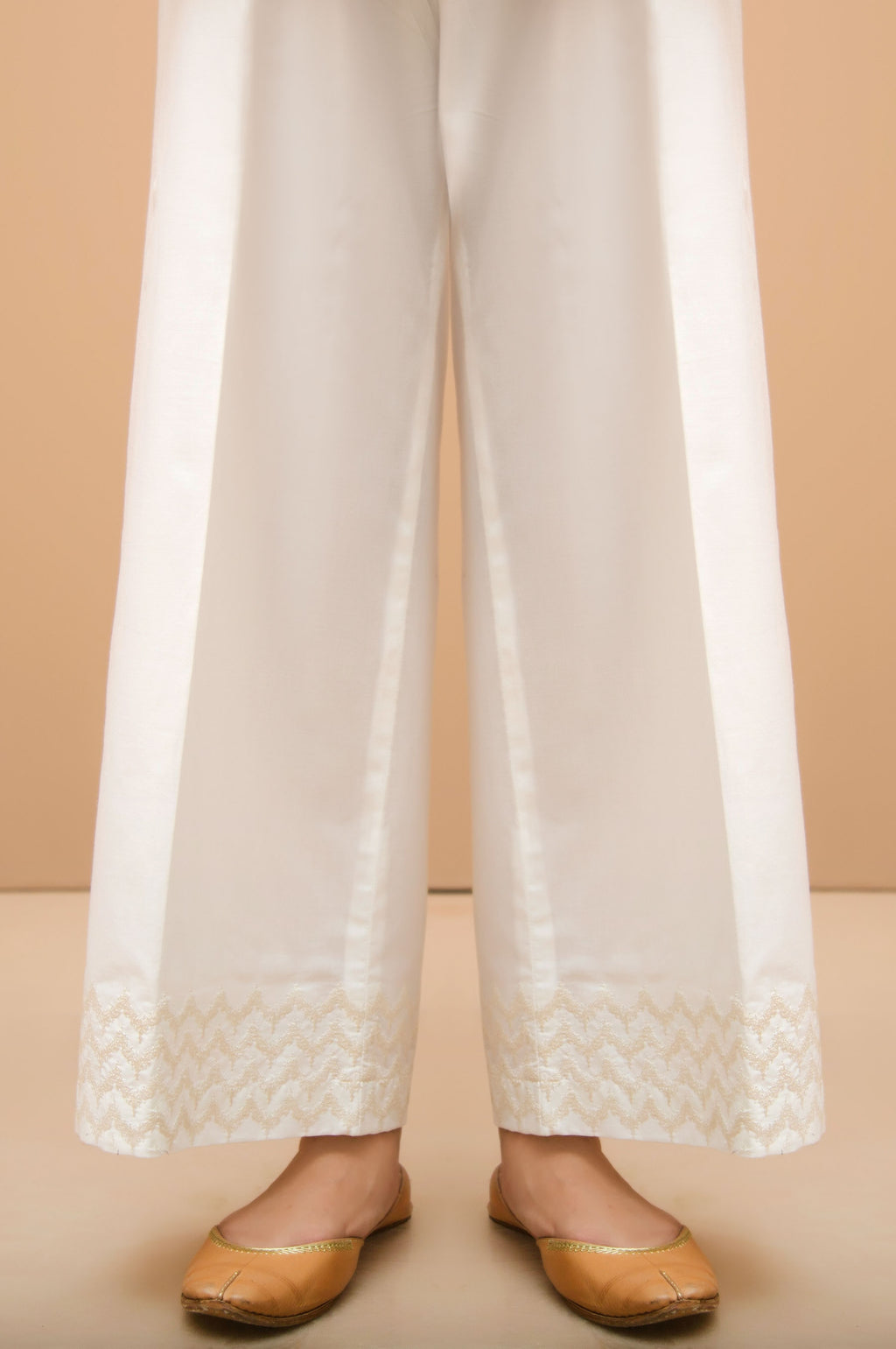 Embroidered Culotte Pants  - White