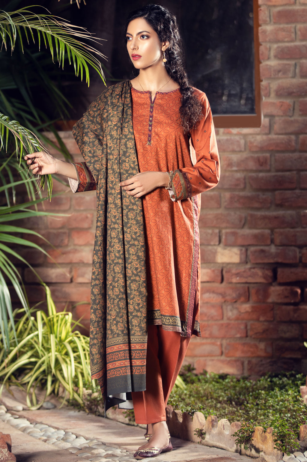 Unstitched 3 Piece Printed Cottel Suit