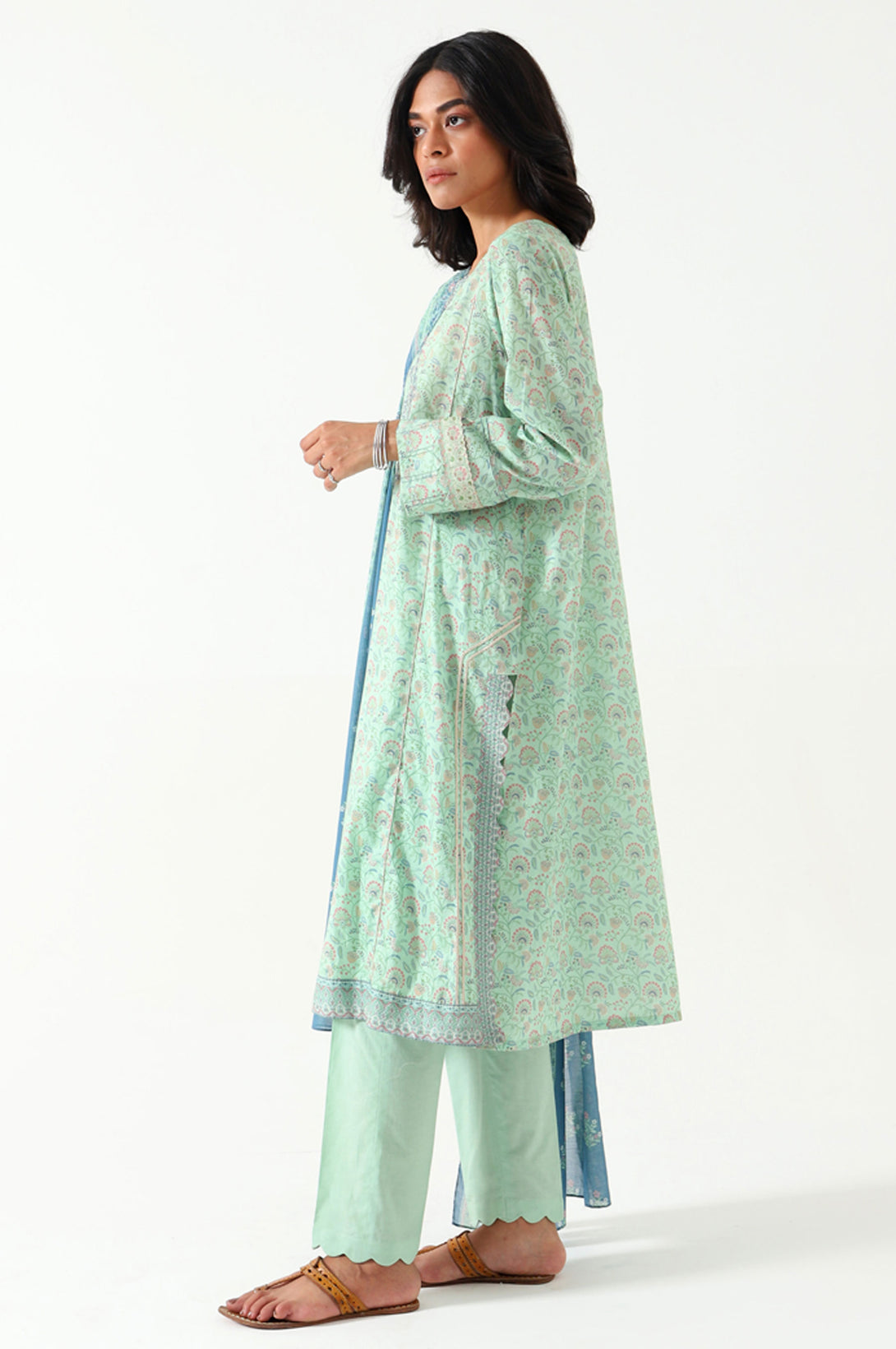 Stitched 3 Piece Embroidered Lawn Suit – Zeenwoman