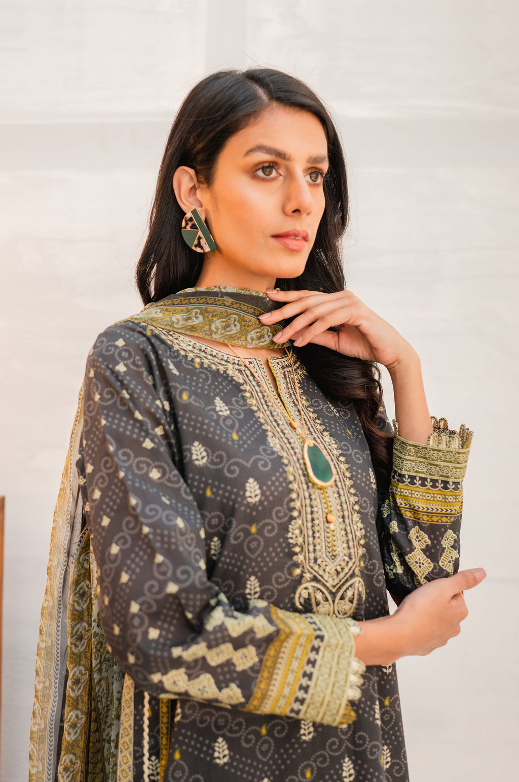 Stitched 3 Piece Embroidered Lawn with Chiffon Suit