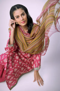 Unstitched 3 Piece Printed Lawn Shirt with Chiffon Dupatta