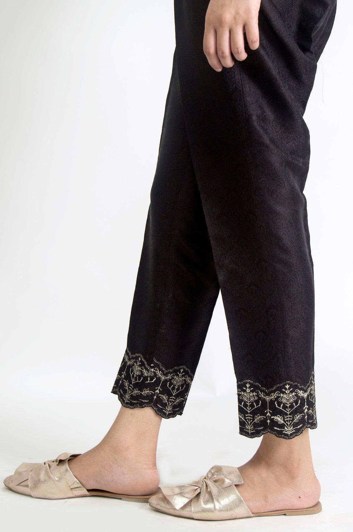 Embroidered Jamawar Pants
