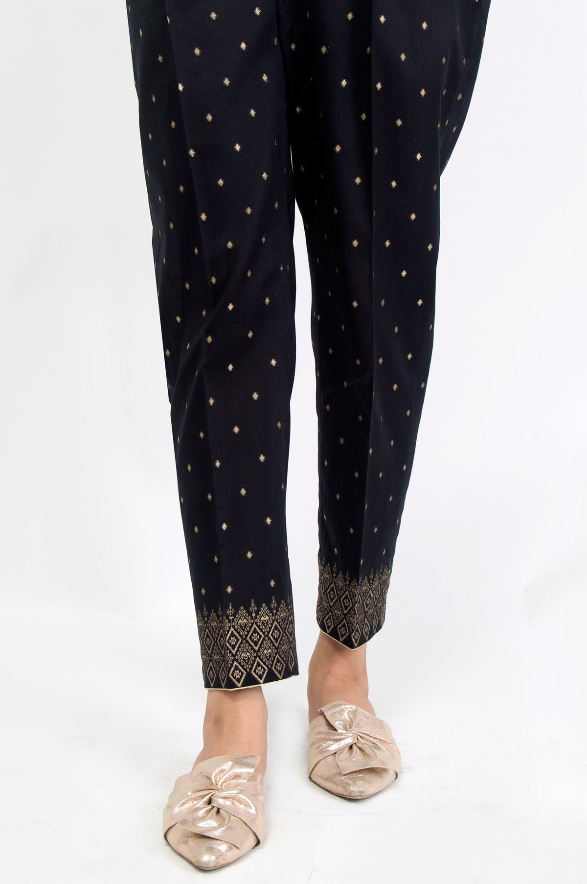Jacquard Embroidered Cigarette Pants