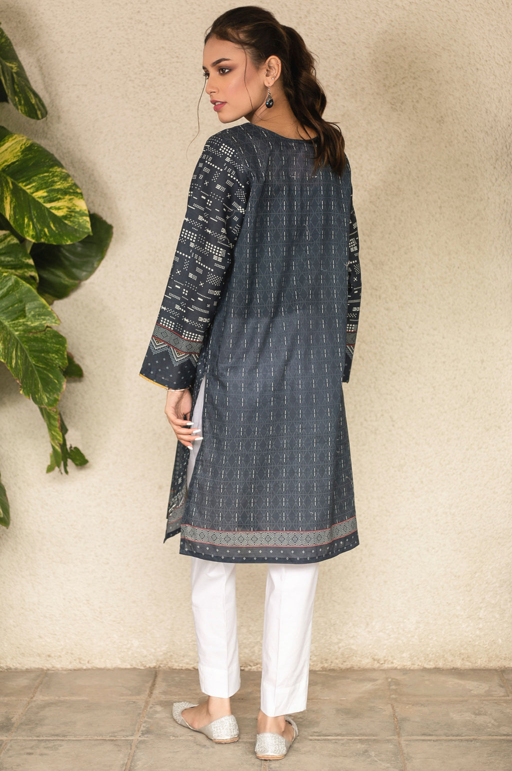 WLM10209-Persian Blue