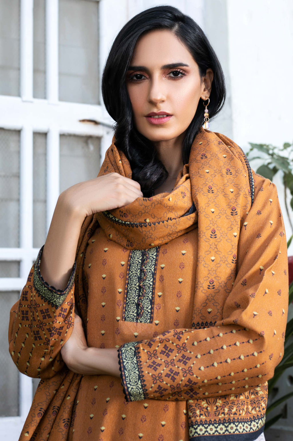 Stitched 3 Piece Printed Karandi Suit